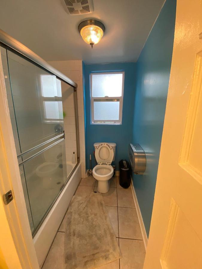 Private Los Angeles Room - Free Wifi, Ac, Tv, Private Fridge, Kitchen, Near Usc - Exposition Park - Usc Memorial Coliseum - Banc Of California Bmo Stadium - Downtown Los Angeles Dtla - University Of Southern California Usc!! Bagian luar foto