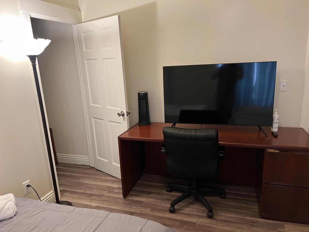 Private Los Angeles Room - Free Wifi, Ac, Tv, Private Fridge, Kitchen, Near Usc - Exposition Park - Usc Memorial Coliseum - Banc Of California Bmo Stadium - Downtown Los Angeles Dtla - University Of Southern California Usc!! Bagian luar foto